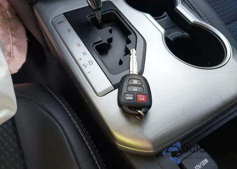 2014 Toyota Camry L/Se/Le/Xle from USA, damaged, VIN 4T1BF1FK0EU387473